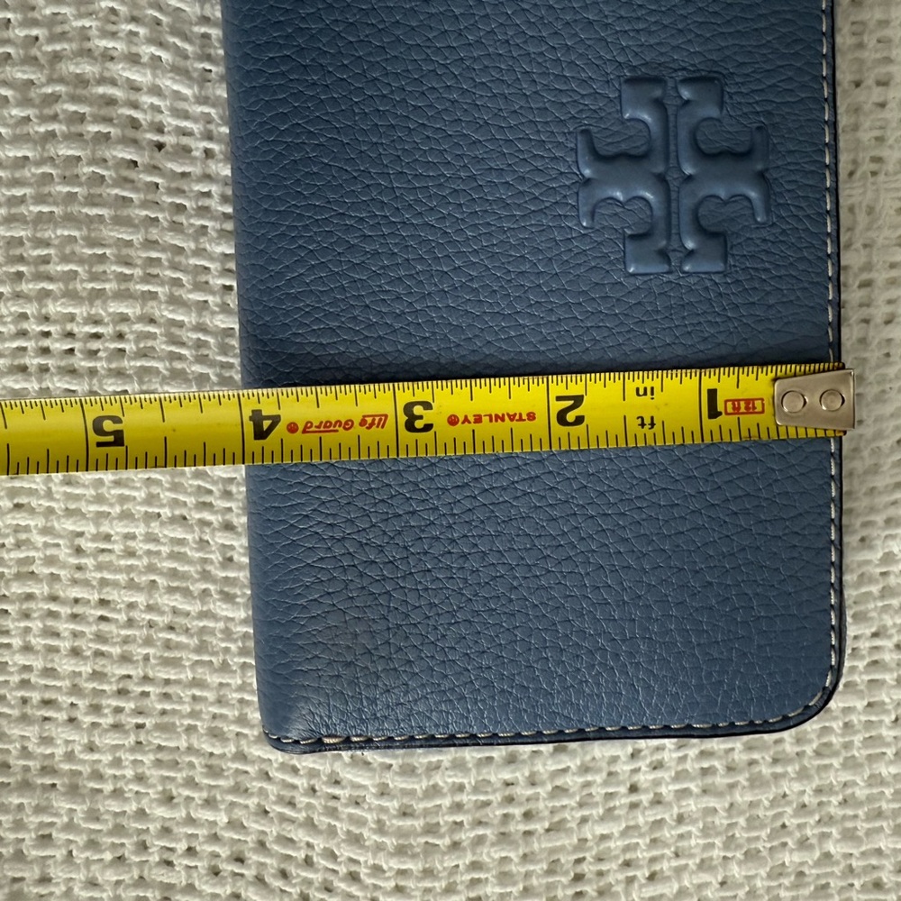 Tory Burch Blue Wallet Luxurious Pebbled Leather - Picture 6 of 7